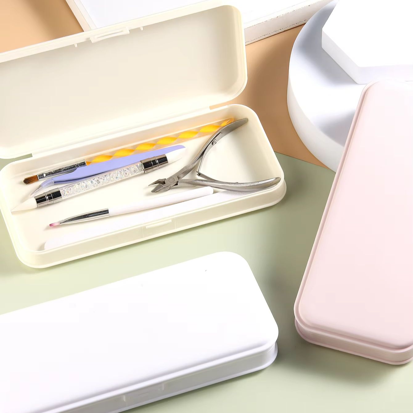 Opbergdoos voor nagelkunstgere - Nail Fan Brush recensie en prijs