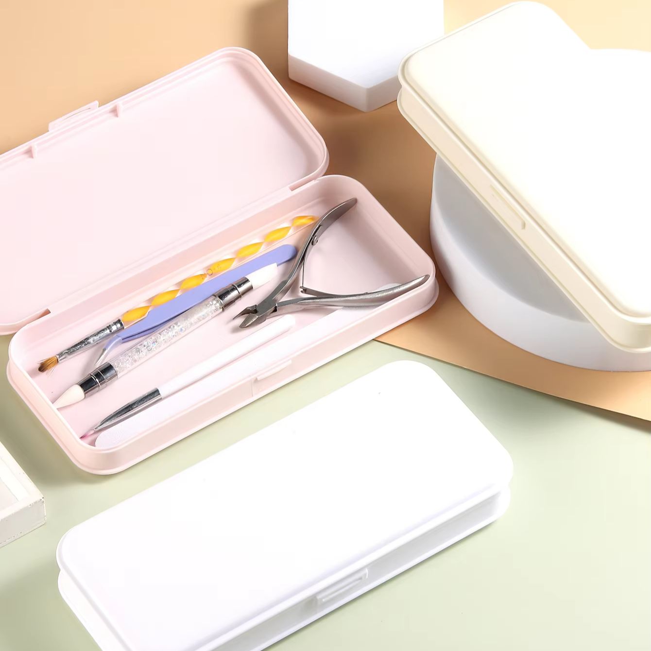 Opbergdoos voor nagelkunstgere - Nail Fan Brush recensie en prijs